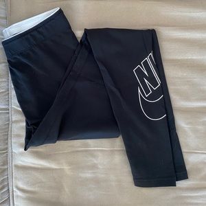 Nike leggings